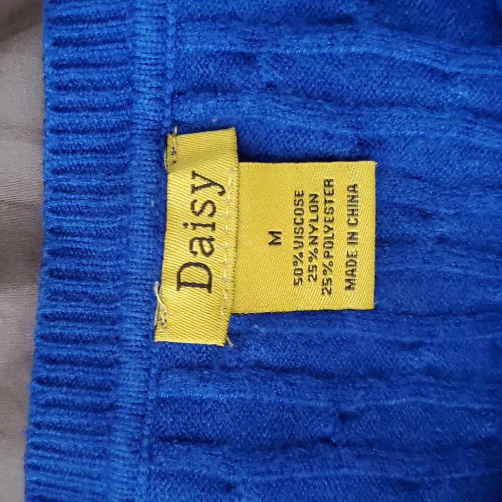 Daisy Women's Vibrant Blue Crew Neck Sweater Size M - Picture 3 of 3